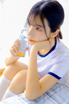 明星专题：纳尔吉丝